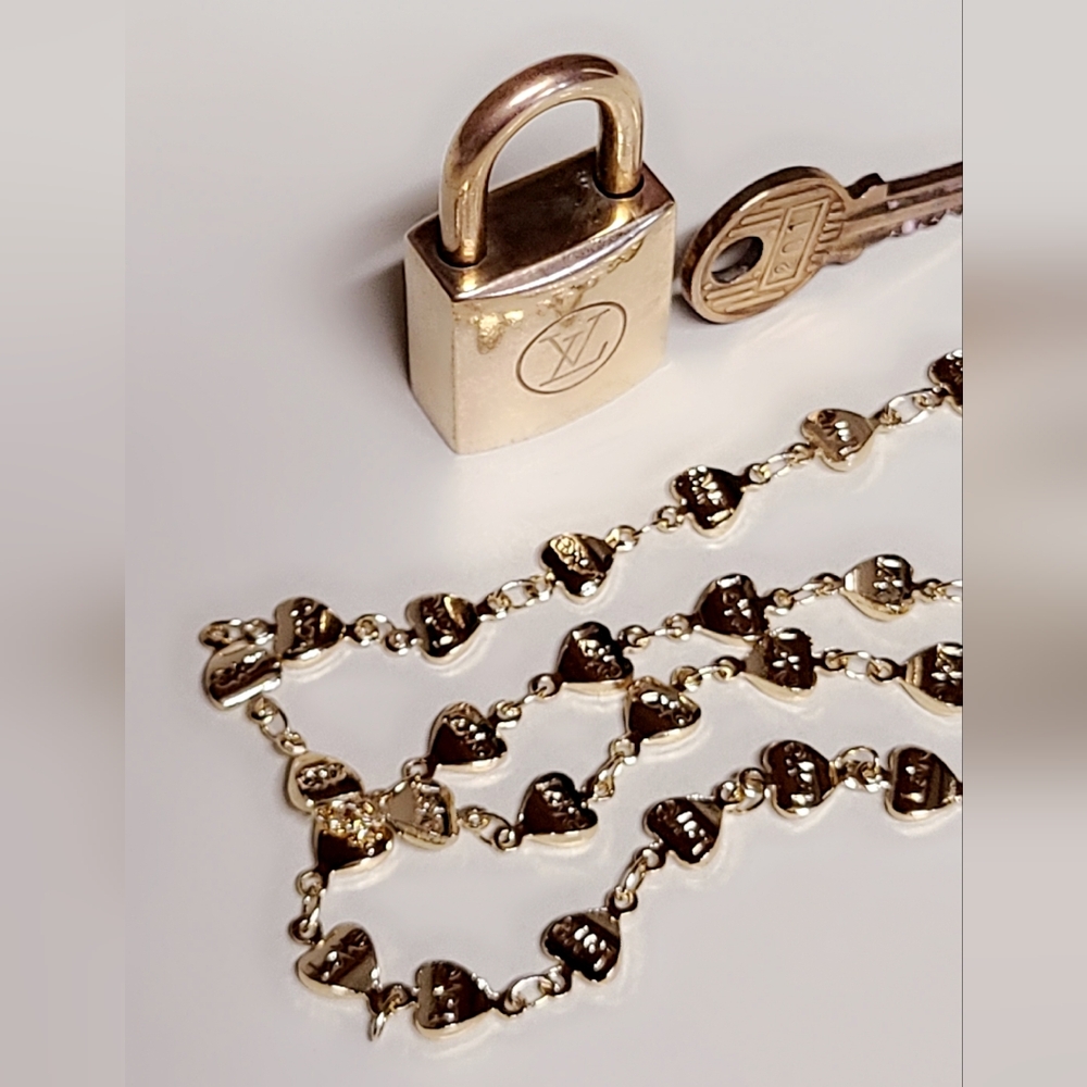 Louis Vuitton #201 Lock & Key - Picture 10 of 11